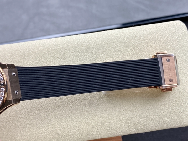 ウブロコピー時計角部分ディテール